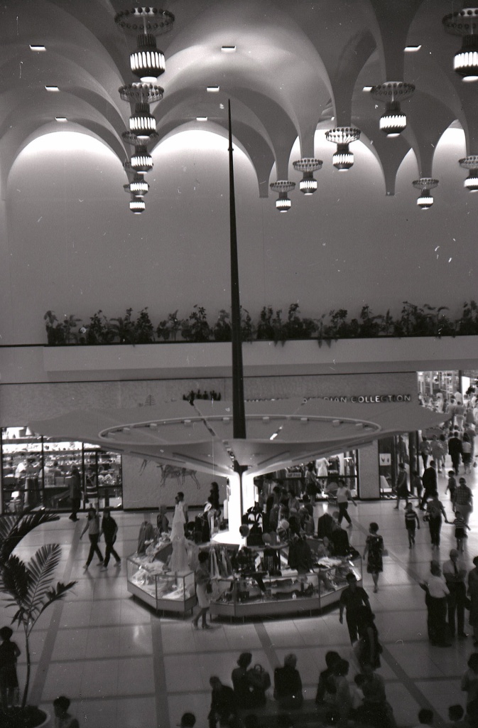 Yorkdale Shopping Centre, by Savage (North York Historical Society photo courtesy of Toronto Public Library)